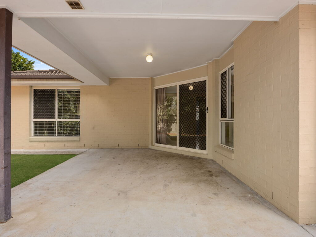 21 MacIntyre St, Marsden, QLD 4132