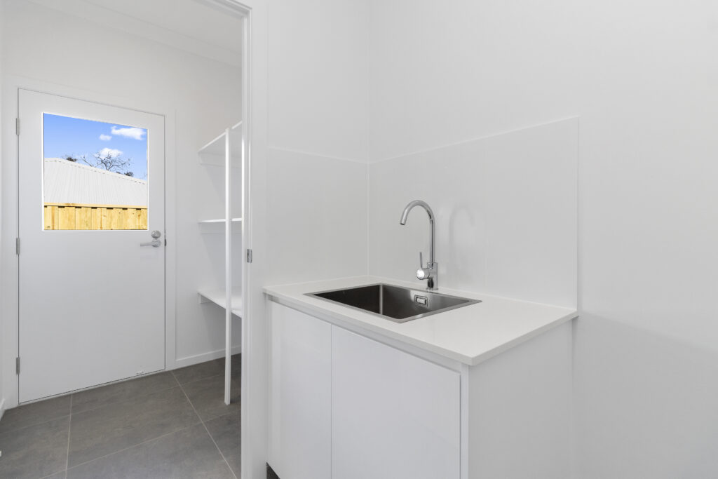 3 Rift St, Flinders View, QLD 4305