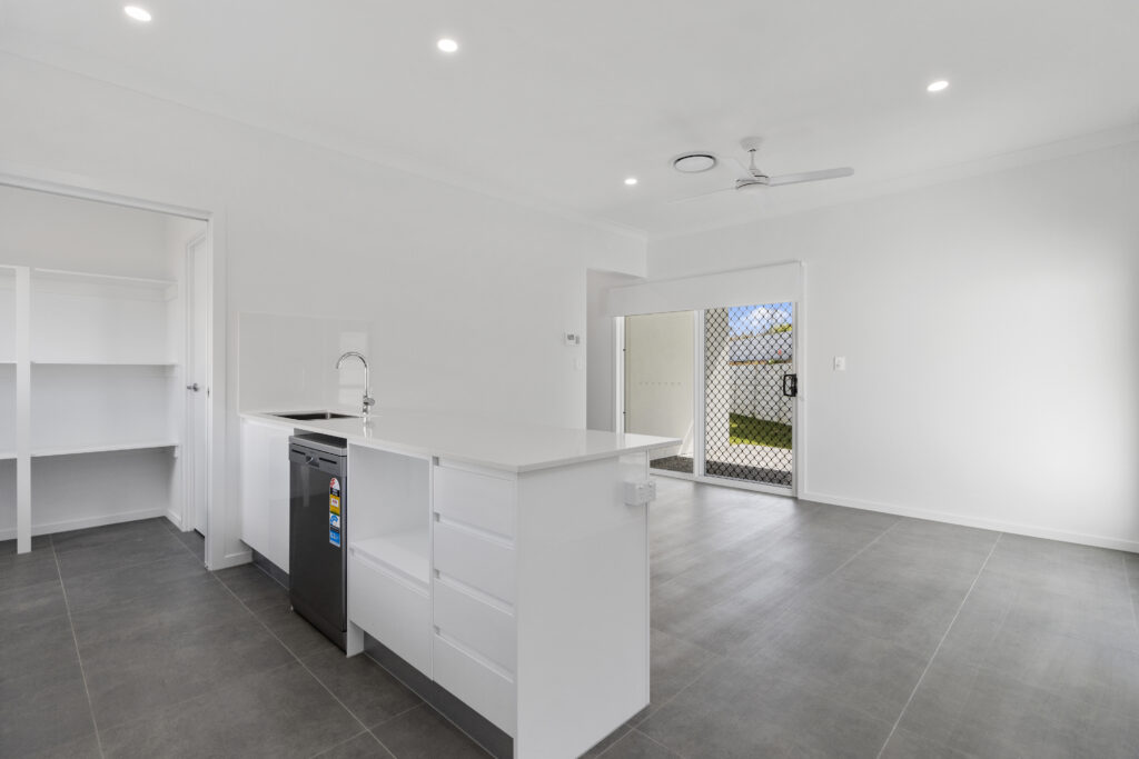 3 Rift St, Flinders View, QLD 4305