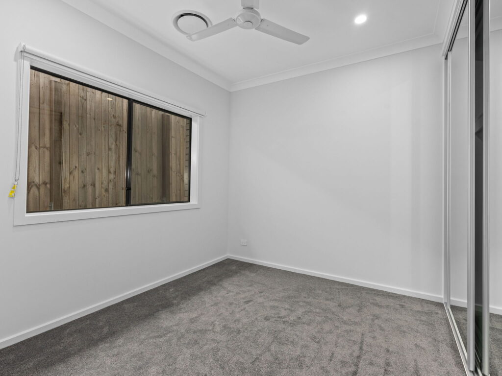 7 Flat Pea Cr, Deebing Heights, QLD 4306