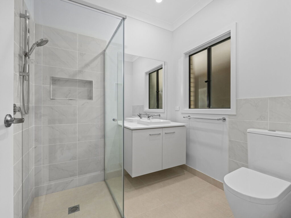 7 Flat Pea Cr, Deebing Heights, QLD 4306