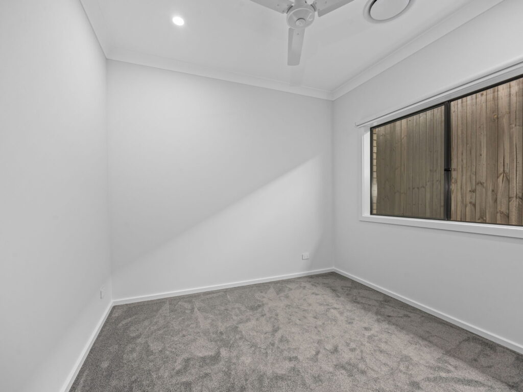 7 Flat Pea Cr, Deebing Heights, QLD 4306
