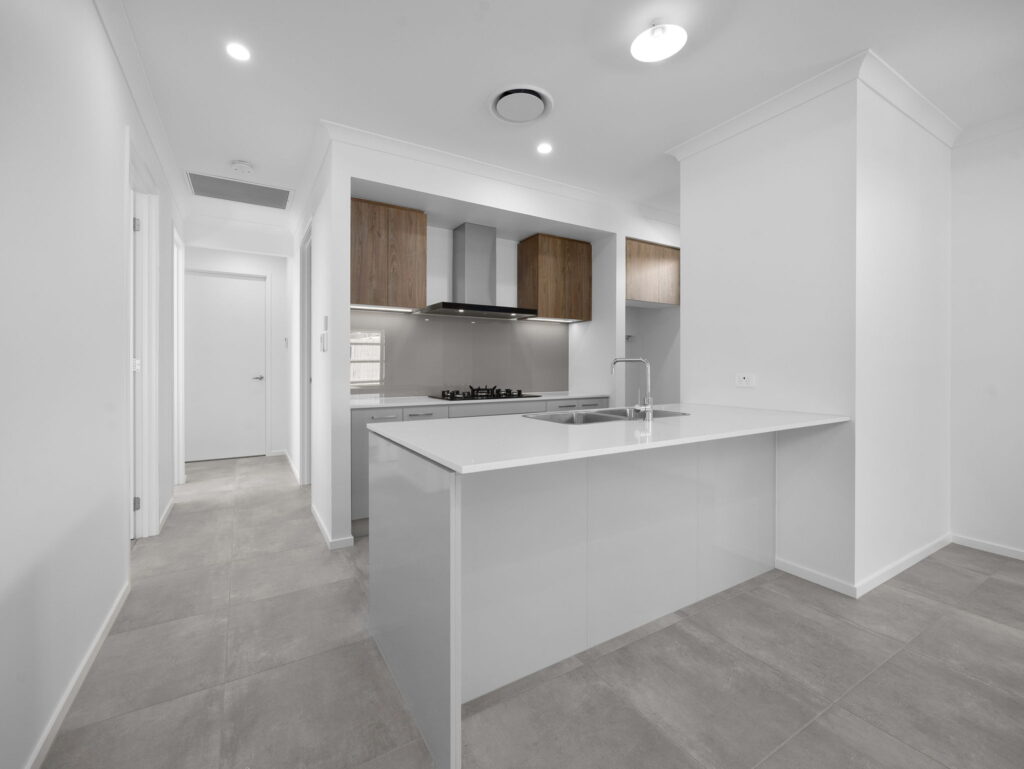 21 Samson Cr, White Rock, QLD 4306