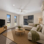 7 Pleasant Dr, Redbank Plains, QLD 4301
