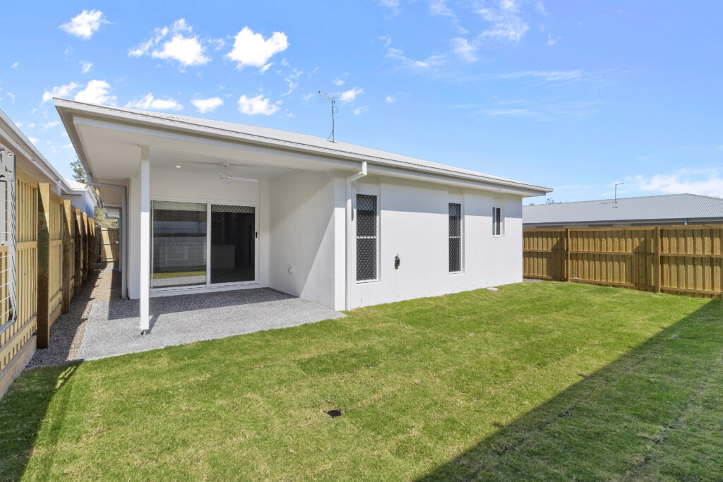 44 Legacy Dr, Flinders View, QLD 4305