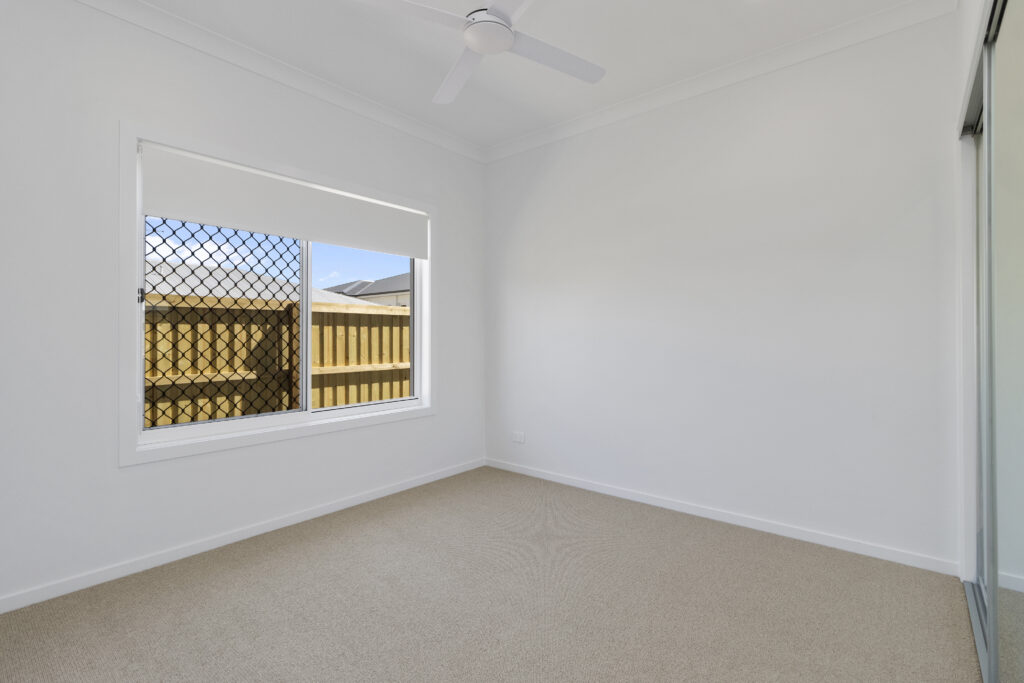 44 Legacy Dr, Flinders View, QLD 4305