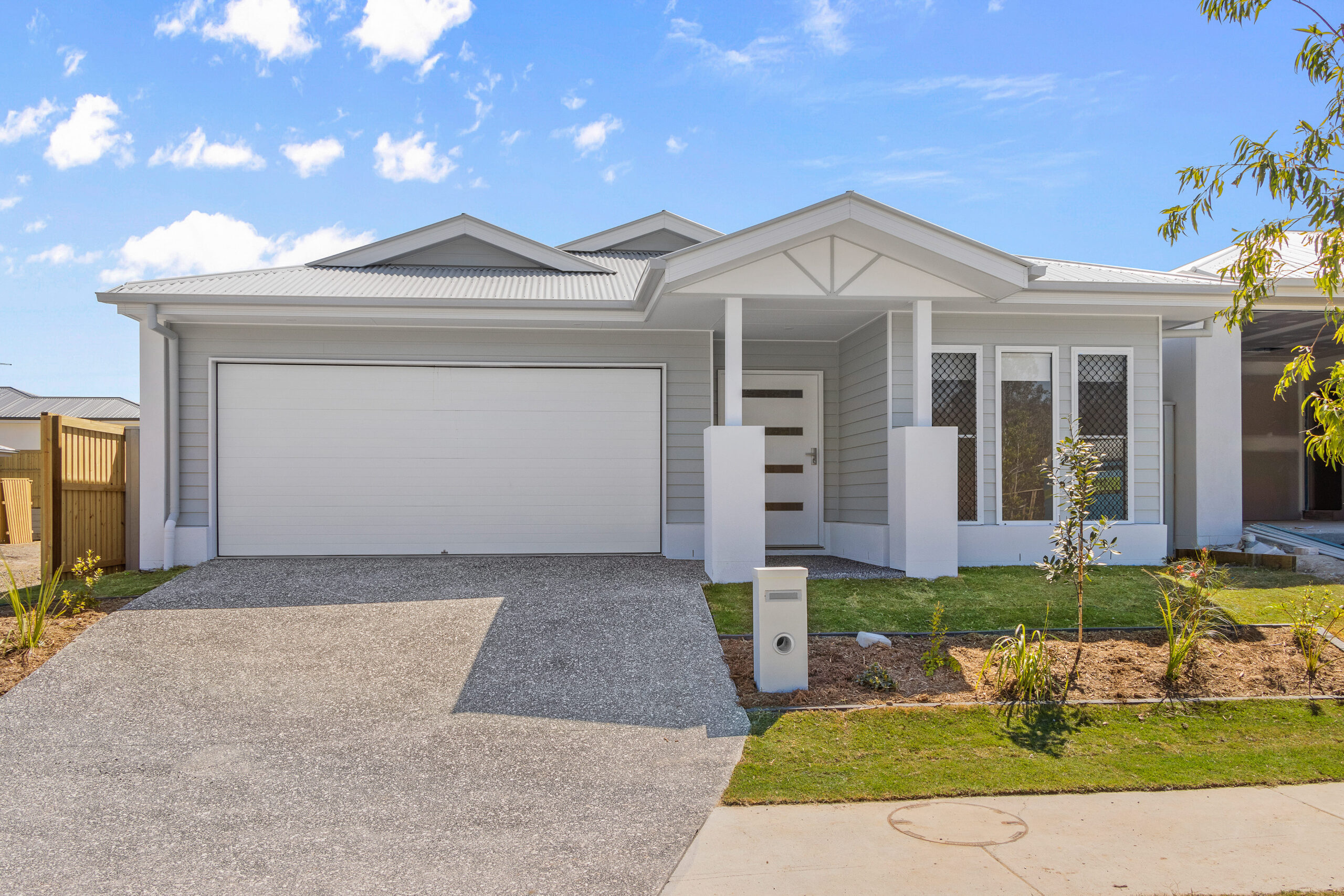 44 Legacy Dr, Flinders View, QLD 4305