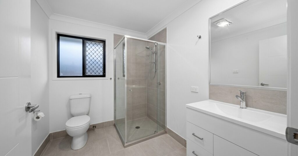 2/50 Sapphire Crescent, Redbank Plains, QLD 4301