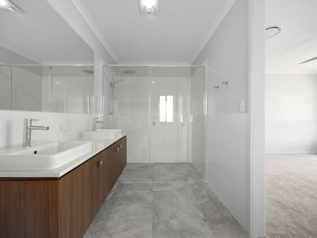 57 Greenhaven Boulevard, Deebing Heights, QLD 4306