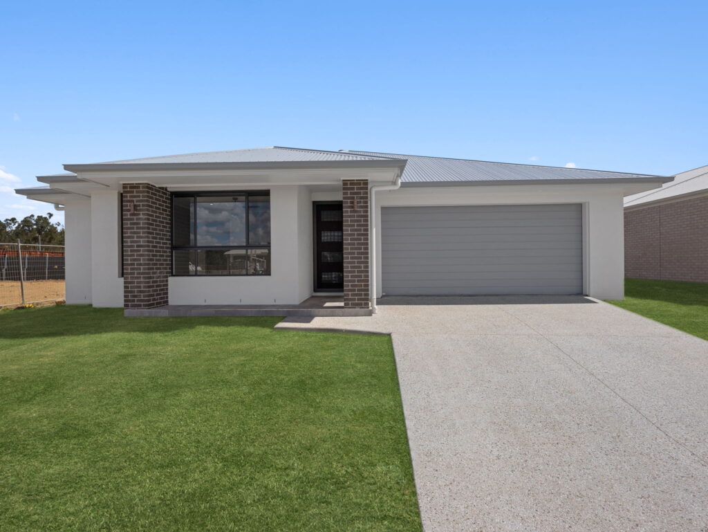 57 Greenhaven Boulevard, Deebing Heights, QLD 4306