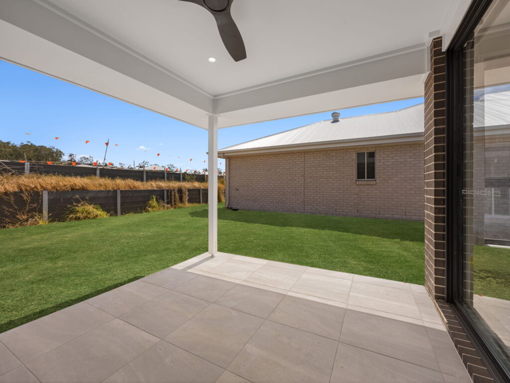 57 Greenhaven Boulevard, Deebing Heights, QLD 4306
