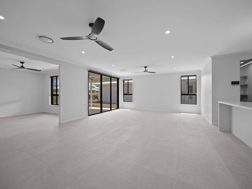 57 Greenhaven Boulevard, Deebing Heights, QLD 4306