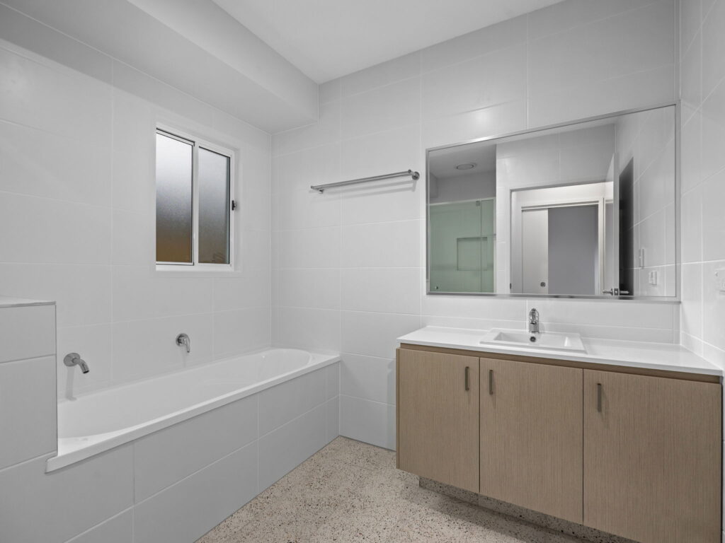16 Chalk Road, Logan Reserve, QLD 4133