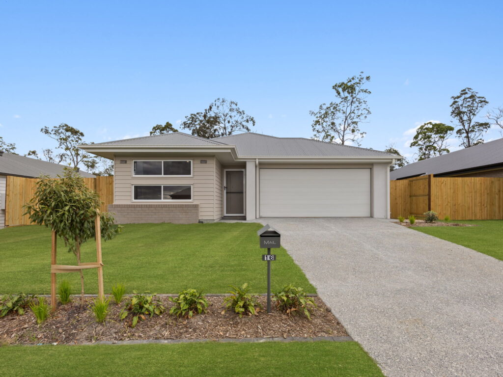 16 Chalk Road, Logan Reserve, QLD 4133