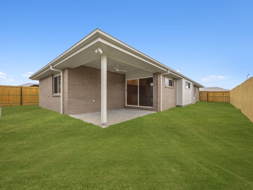 16 Chalk Road, Logan Reserve, QLD 4133