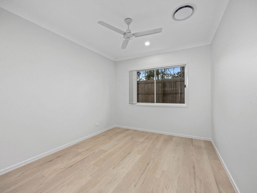 16 Chalk Road, Logan Reserve, QLD 4133