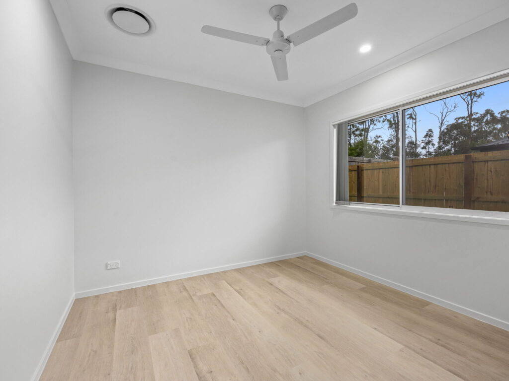 16 Chalk Road, Logan Reserve, QLD 4133