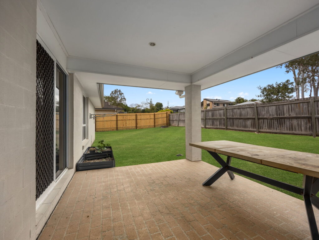 1 Peggy Crescent, Redbank Plains, QLD 4301