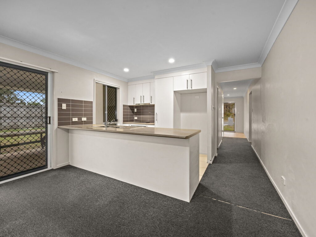 1 Peggy Crescent, Redbank Plains, QLD 4300