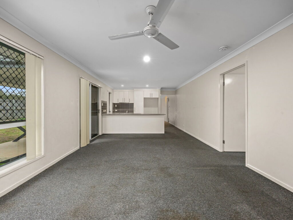 1 Peggy Crescent, Redbank Plains, QLD 4300