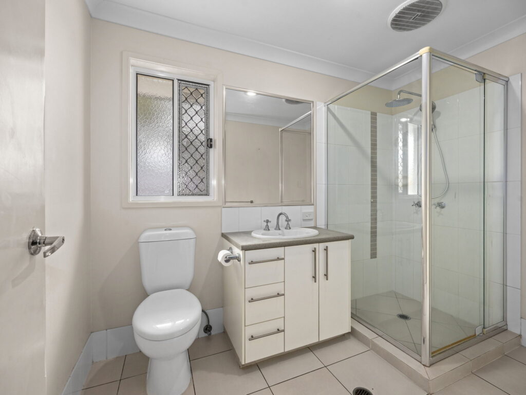 1 Peggy Crescent, Redbank Plains, QLD 4301