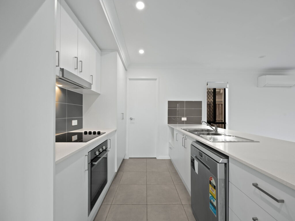 26 Jaffray Street, Bellbird Park, QLD 4300