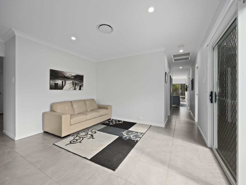 9 Riversleigh Ct, Karalee, QLD 4306