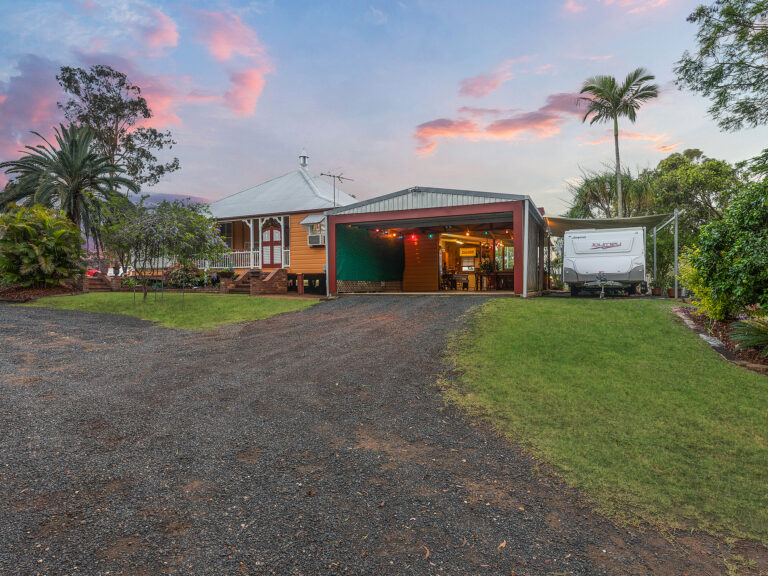 38 Leonard Street, Yamanto, QLD 4305
