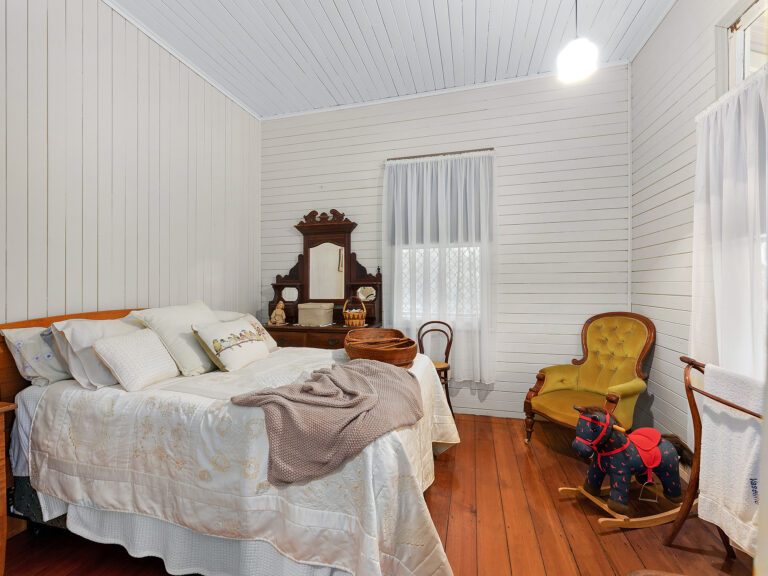 38 Leonard Street, Yamanto, QLD 4305