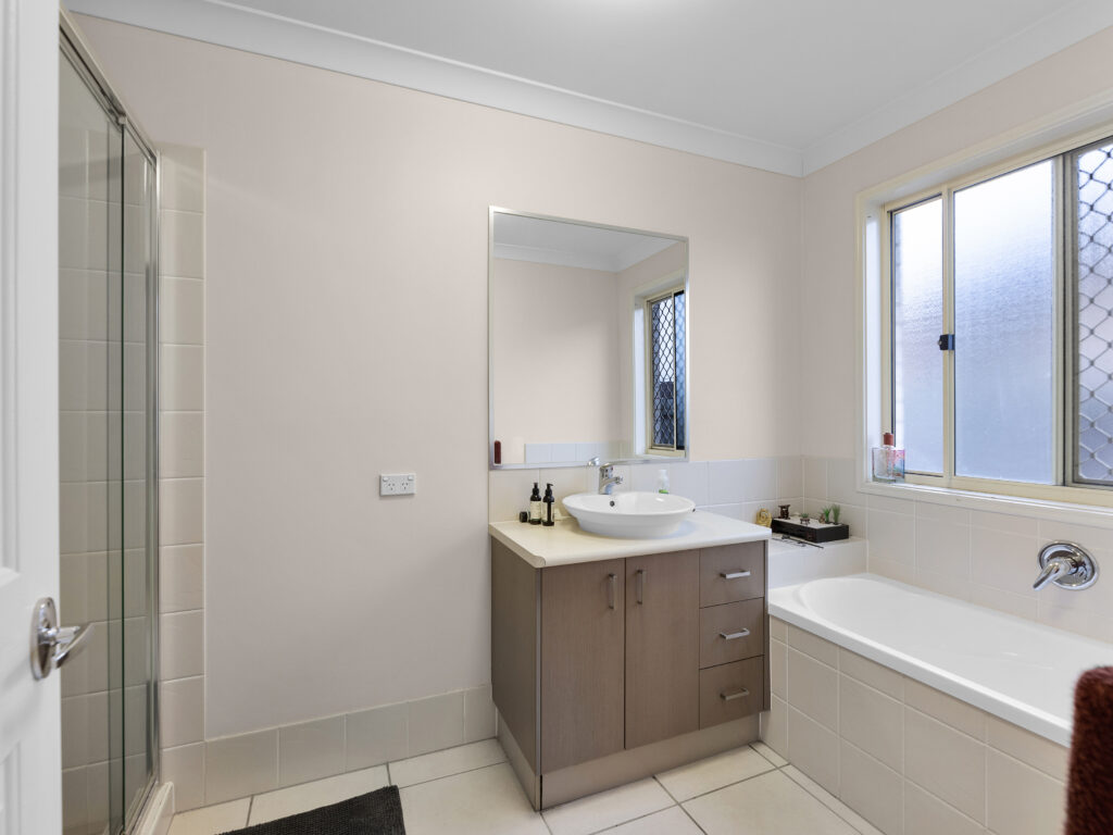 56 Vineyard Street, One Mile, QLD 4305