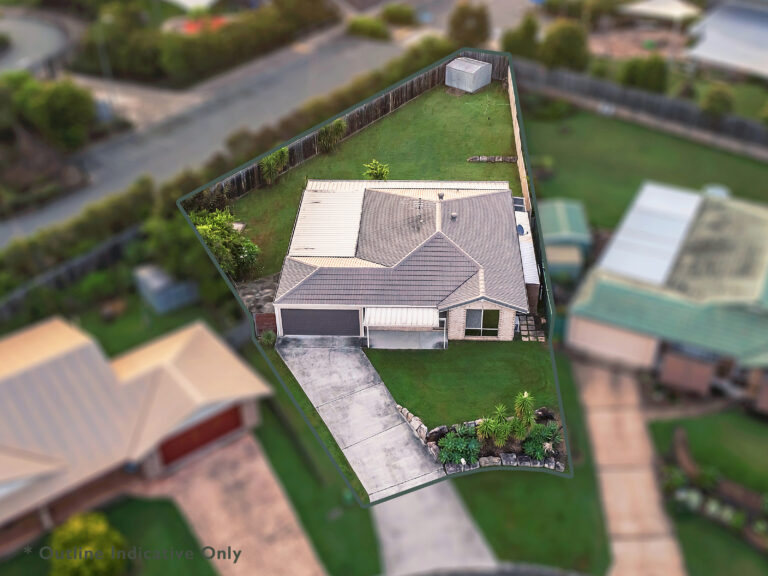 4 Pinkwood Court, Yamanto, QLD 4305