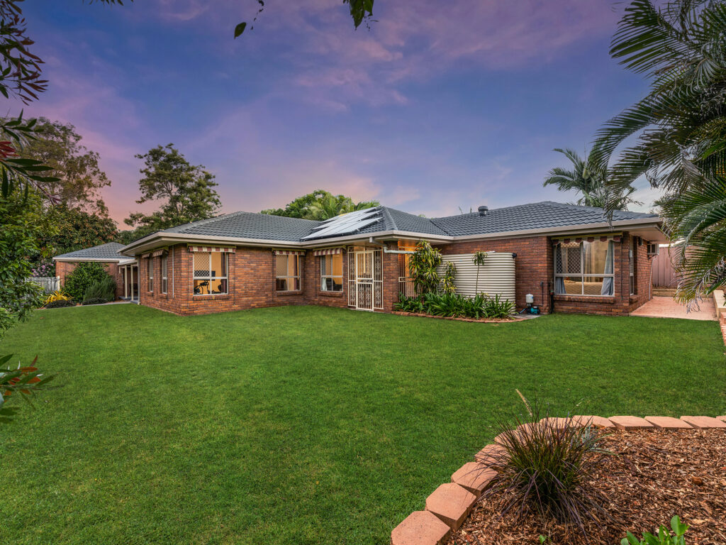 1 Cochrane Street, Camira, QLD 4300