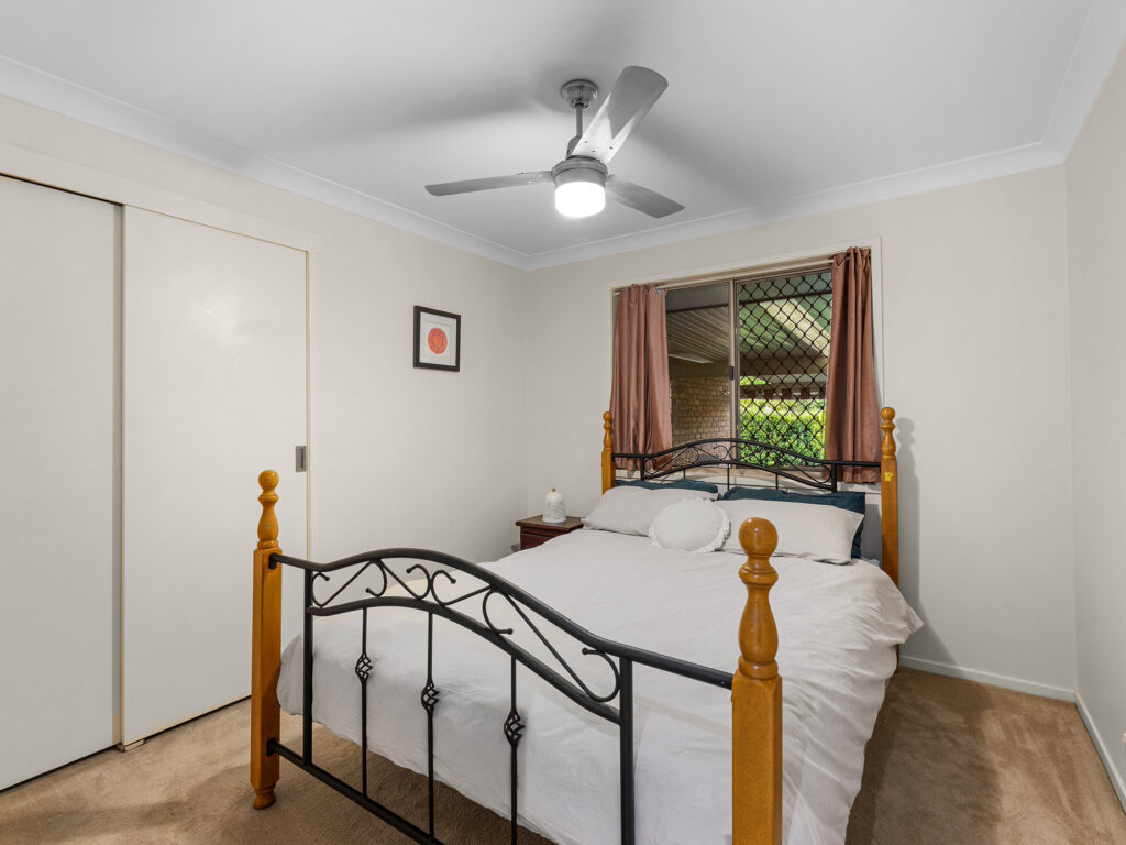 1 Cochrane Street, Camira, QLD 4300