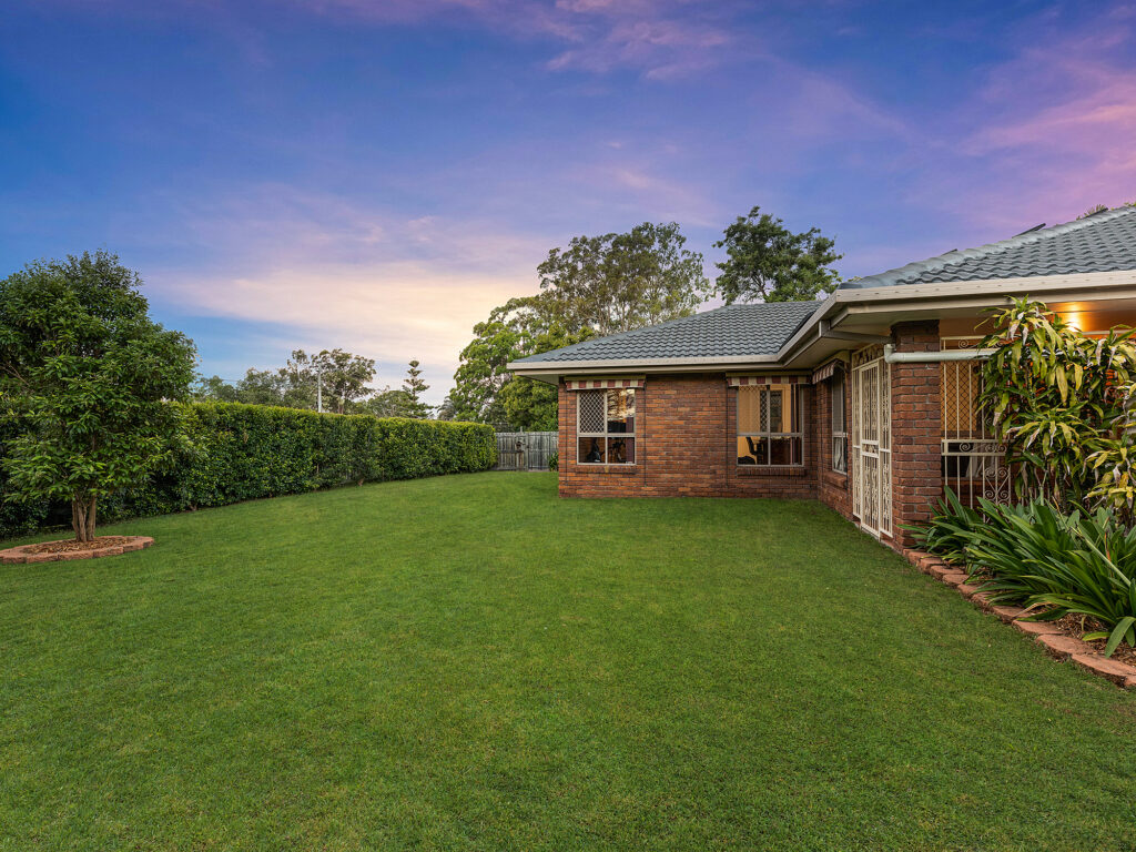 1 Cochrane Street, Camira, QLD 4300