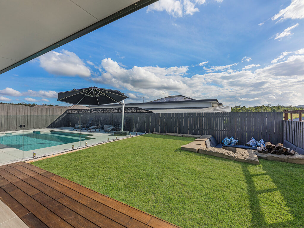 7 Heathcote Street, South Ripley, QLD 4306