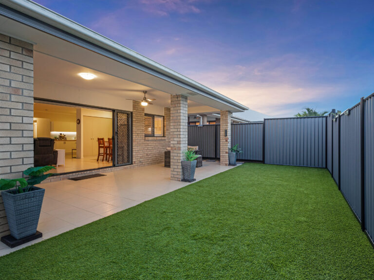 15 Silky Oak Street, Ripley, QLD 4306