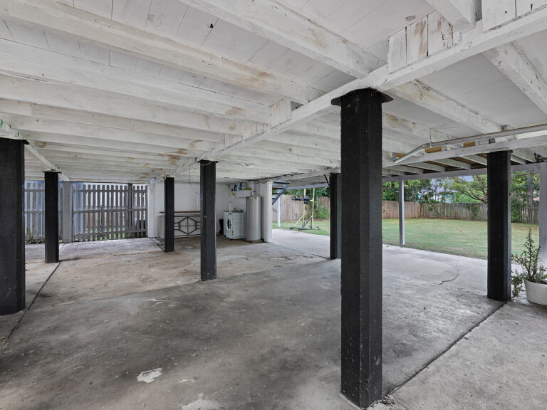 1 Blackwood Street, East Ipswich, QLD 4305