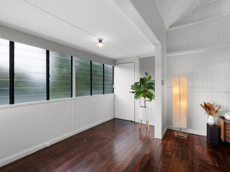 1 Blackwood Street, East Ipswich, QLD 4305