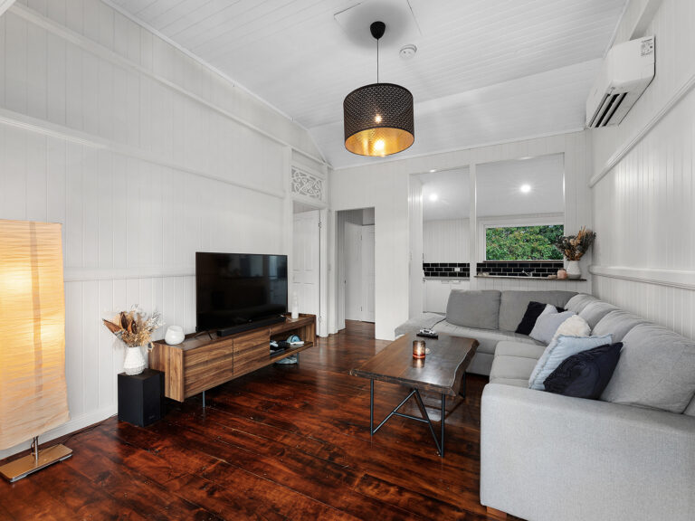 1 Blackwood Street, East Ipswich, QLD 4305