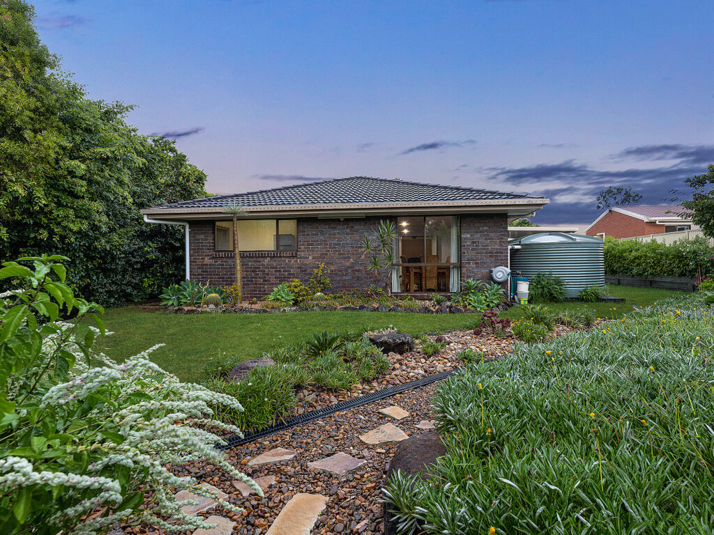 21 Scotts Road, Ripley, QLD 4306