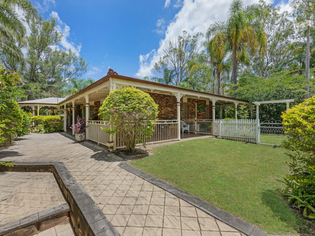 1006 Brisbane Valley Highway, Fairney View, QLD 4306
