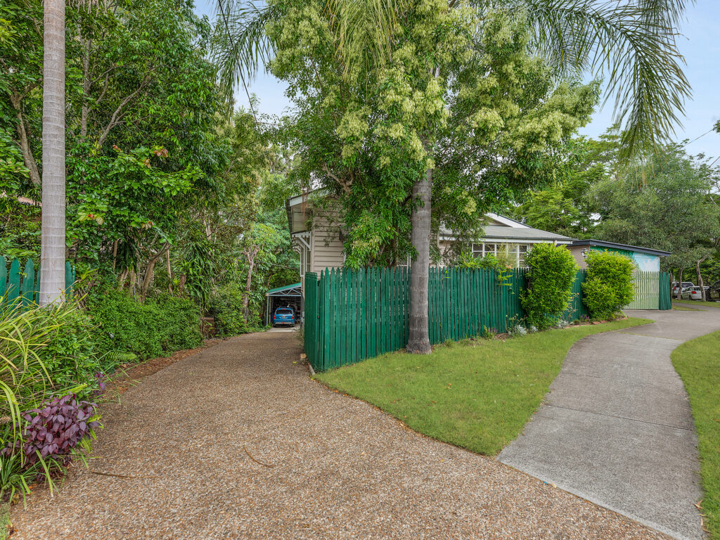 5 Rowland Terrace, Sadliers Crossing, QLD 4305