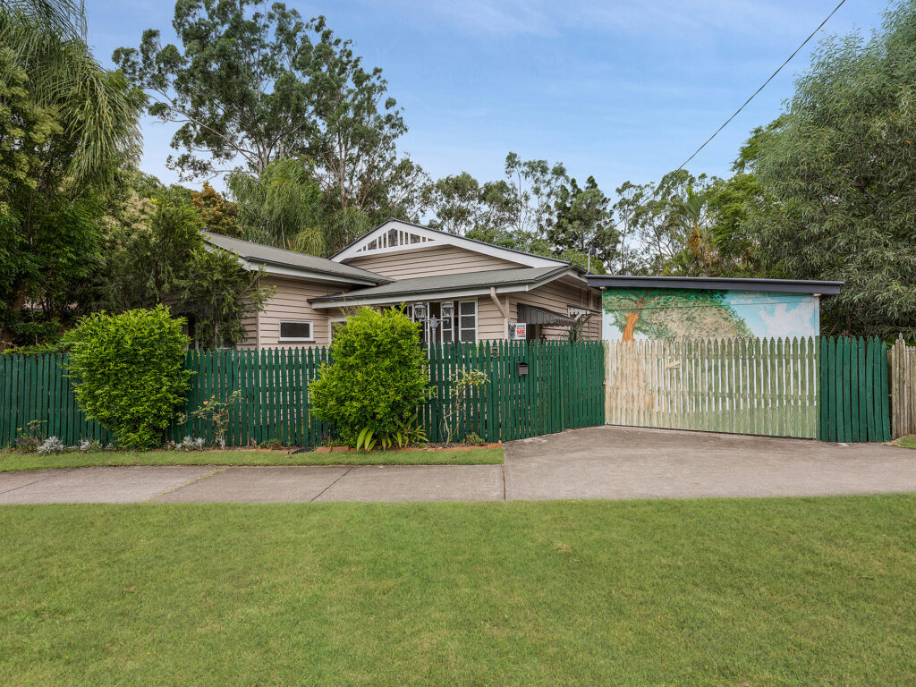 5 Rowland Terrace, Sadliers Crossing, QLD 4305