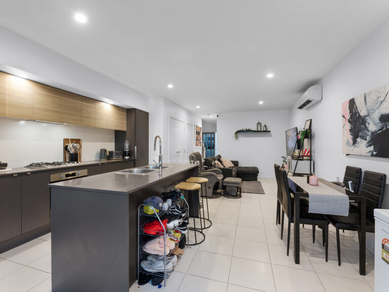39 Hickey Street, Ripley, QLD 4306
