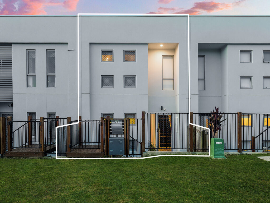 39 Hickey Street, Ripley, QLD 4306
