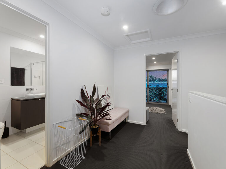 39 Hickey Street, Ripley, QLD 4306