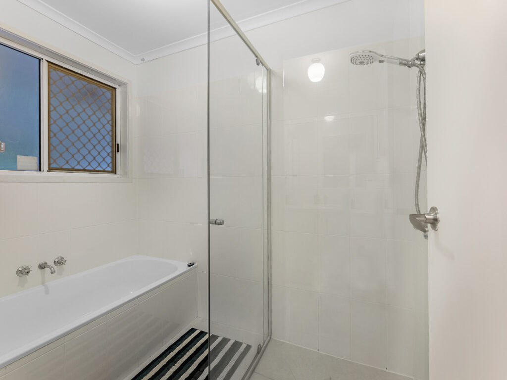 12 Allamanda Drive, Camira, QLD 4300