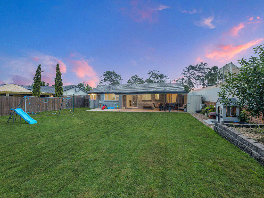 12 Allamanda Drive, Camira, QLD 4300