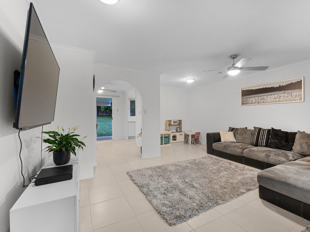 12 Allamanda Drive, Camira, QLD 4300