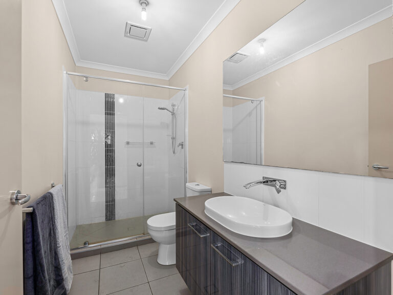227B Jones Road, Bellbird Park, QLD 4300